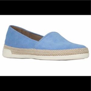 Donald Pliner Penn Suede Blue Women Slip On 7.